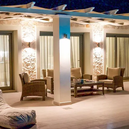 Pangea Kalli Villa *